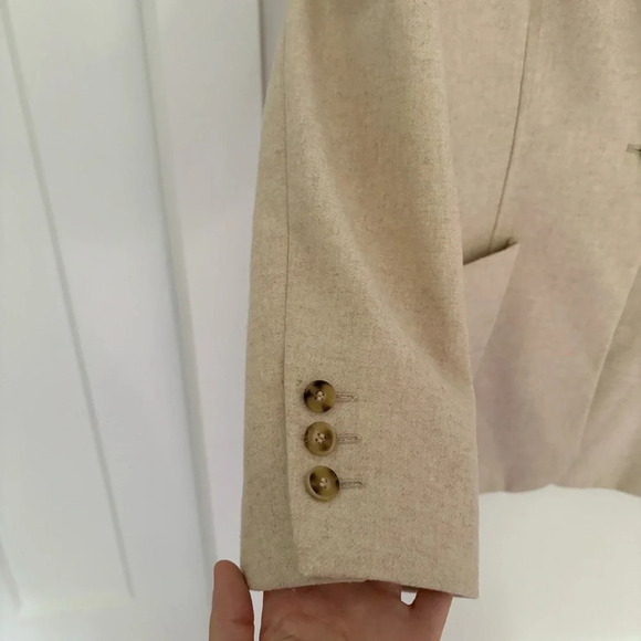 Mango Wool Blend Long Oversized Blazer Light Beige Oatmeal Size M Shoulder Pads - Picture 9 of 9